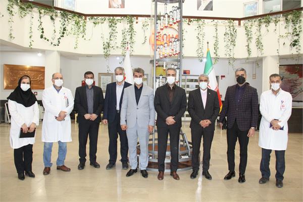 بازدید مهندس محتشم مدیرکل استاندارد استان البرز و هیئت همراه از شرکت تجهیزات پزشکی هلال ایران