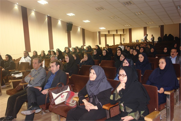 برگزاری سمینار آموزش پرستاری دستگاه های دیالیز در استان خوزستان