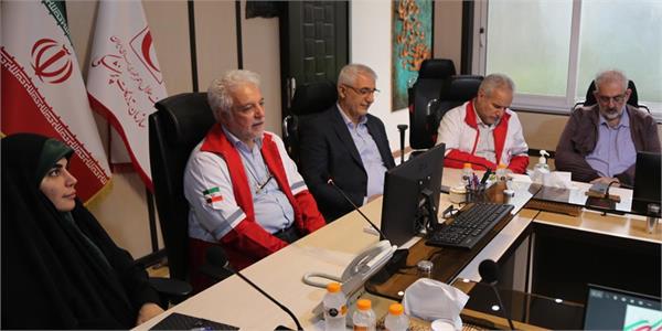Enhancing Pharmaceutical Collaboration: Joint Meeting Between 13 Aban and 29 Farvardin Pharmacies and the Medical Procurement Organization