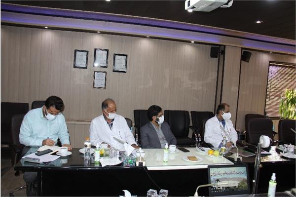 گزارش تصویری بازدید مدیران شرکت فرزنیوس از شرکت تجهیزات پزشکی هلال ایران 1