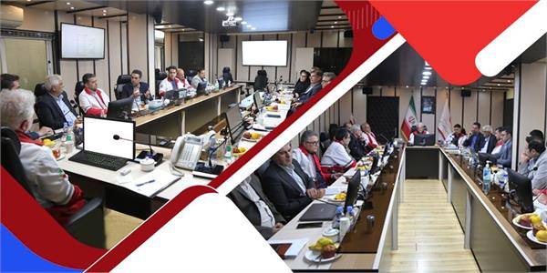 نشست تخصصی ارزیابی عملکرد مالی شرکت‌های داروسازی سها و بازرگانی سها کیش برگزار شد