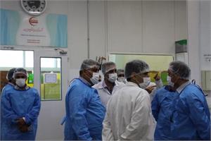 بازدید فرماندار ساوجبلاغ از پروژه توسعه‌ای و خط تولید شرکت تجهیزات پزشکی هلال ایران