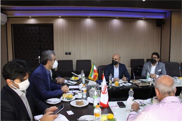 گزارش تصویری بازدید مدیران شرکت فرزنیوس از شرکت تجهیزات پزشکی هلال ایران 5